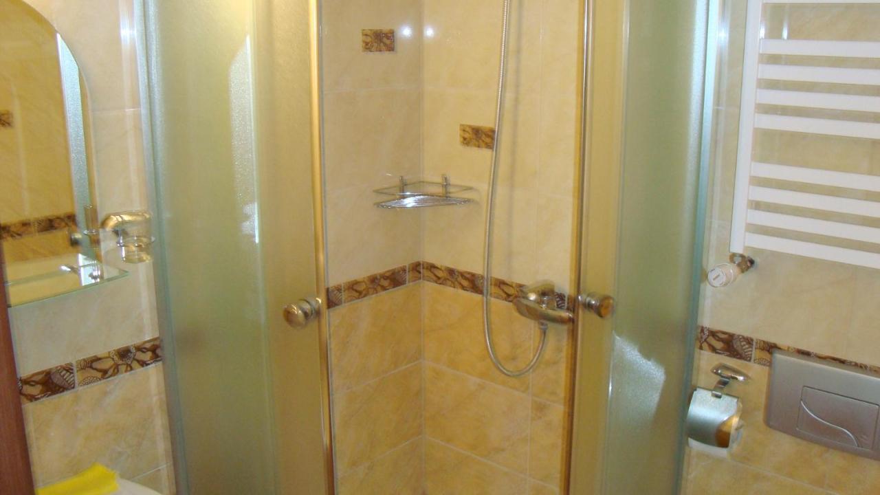 Pokoje Goscinne Draga Wladyslawowo Ngoại thất bức ảnh
